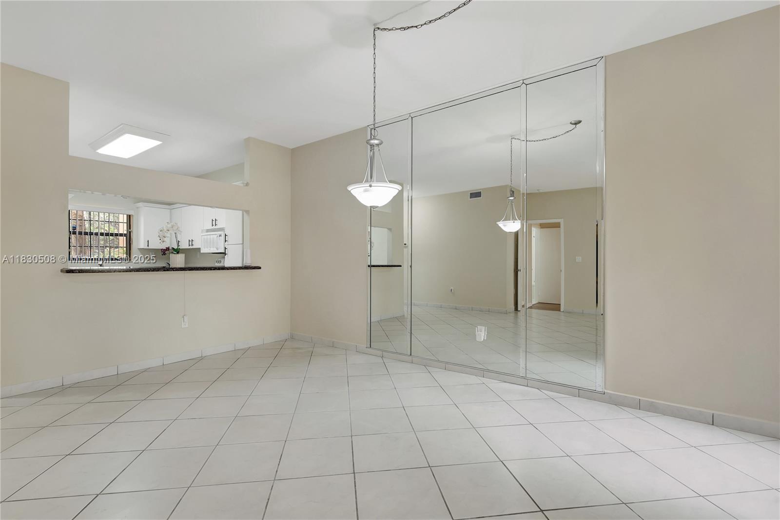 15501 Miami Lakeway N 106