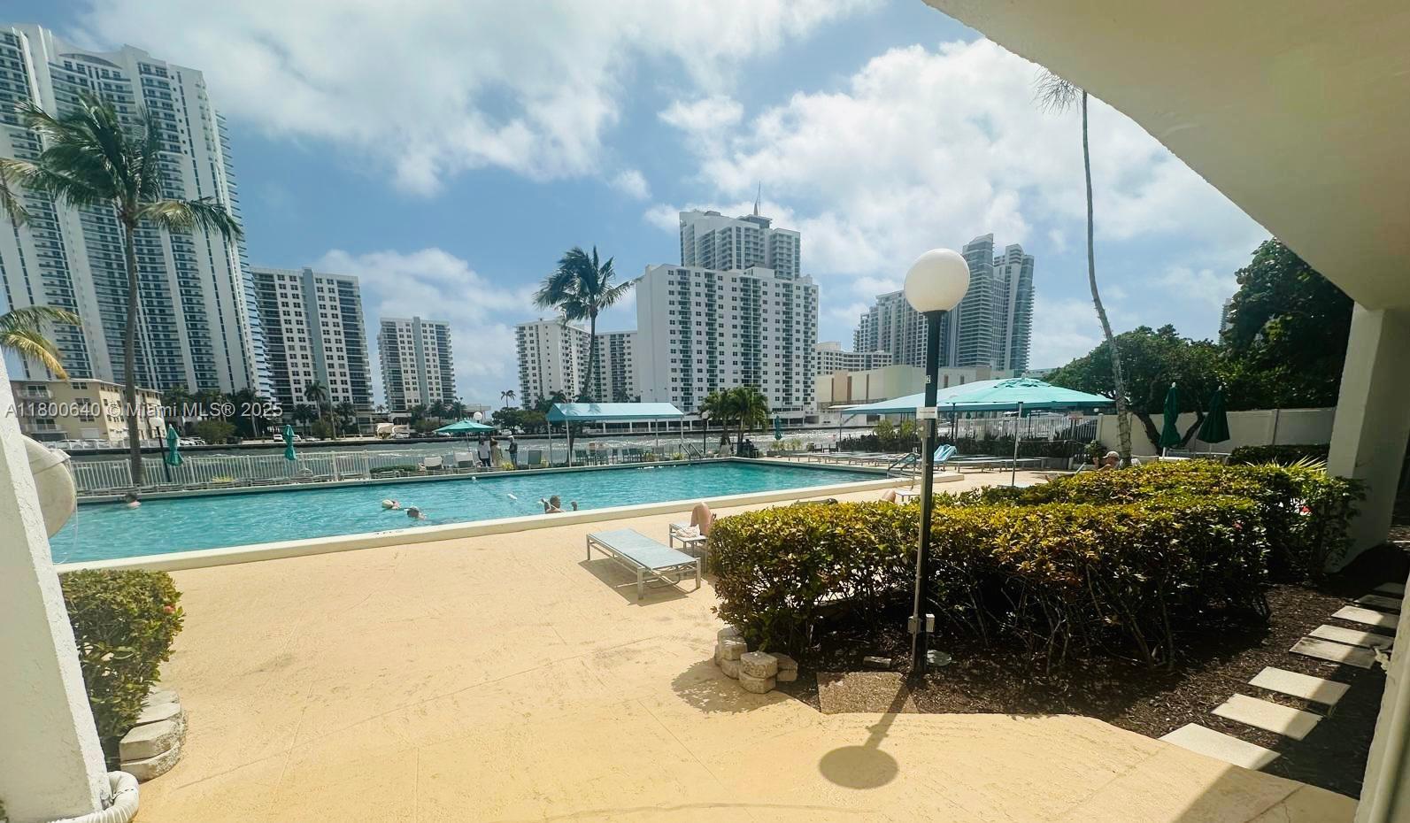 OCEANVIEW PARK CONDO - Residential
