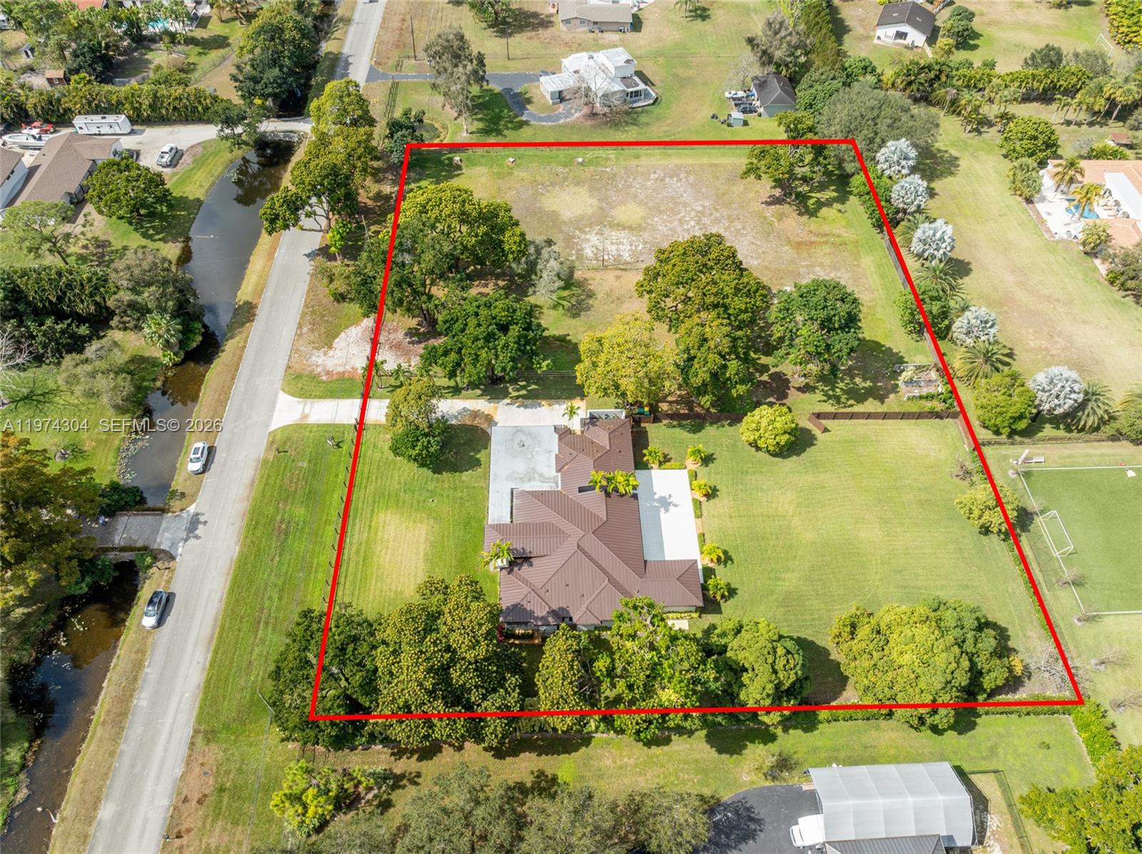 Sunshine Ranches - Residential