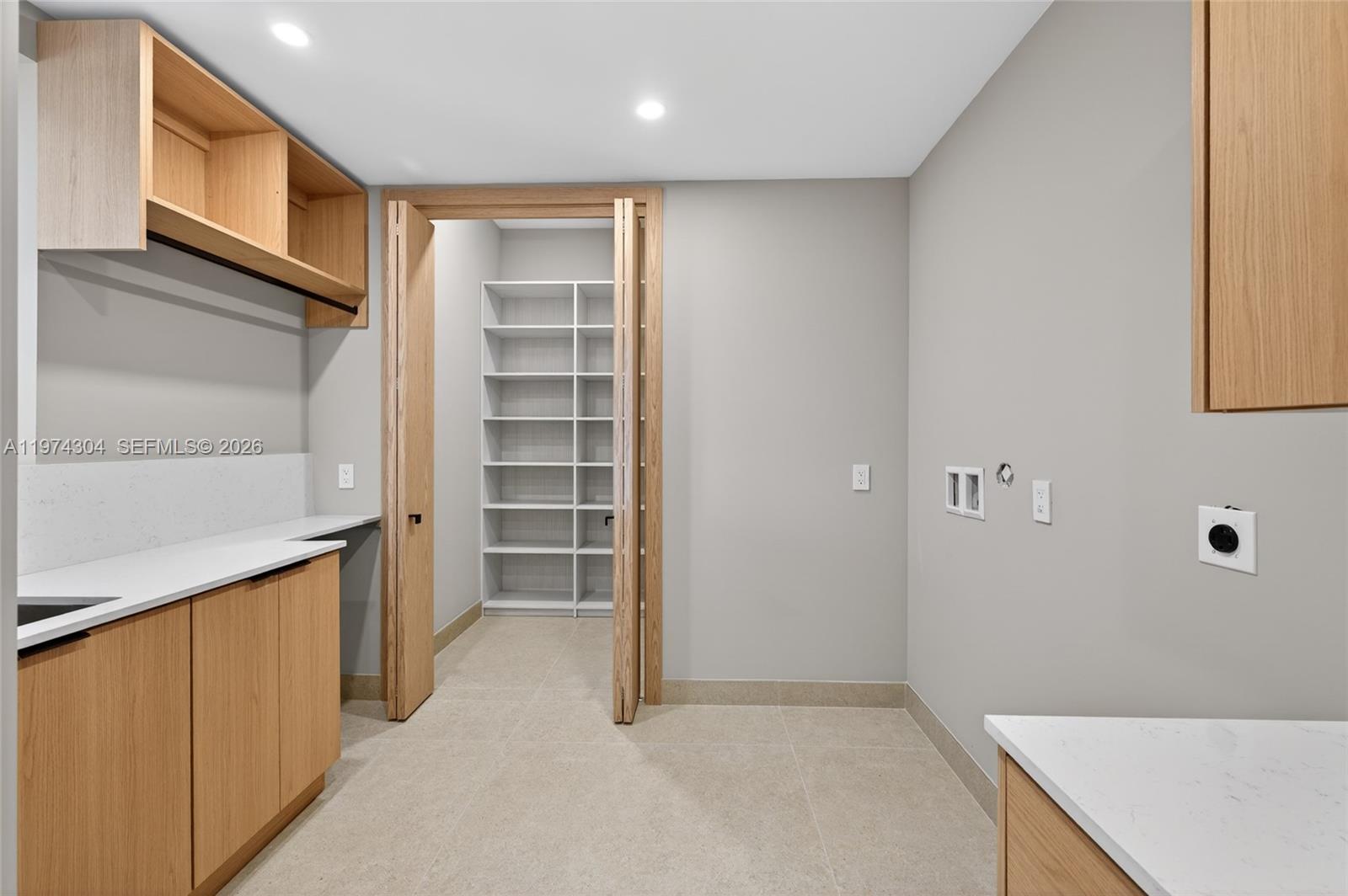 Sunshine Ranches - Residential