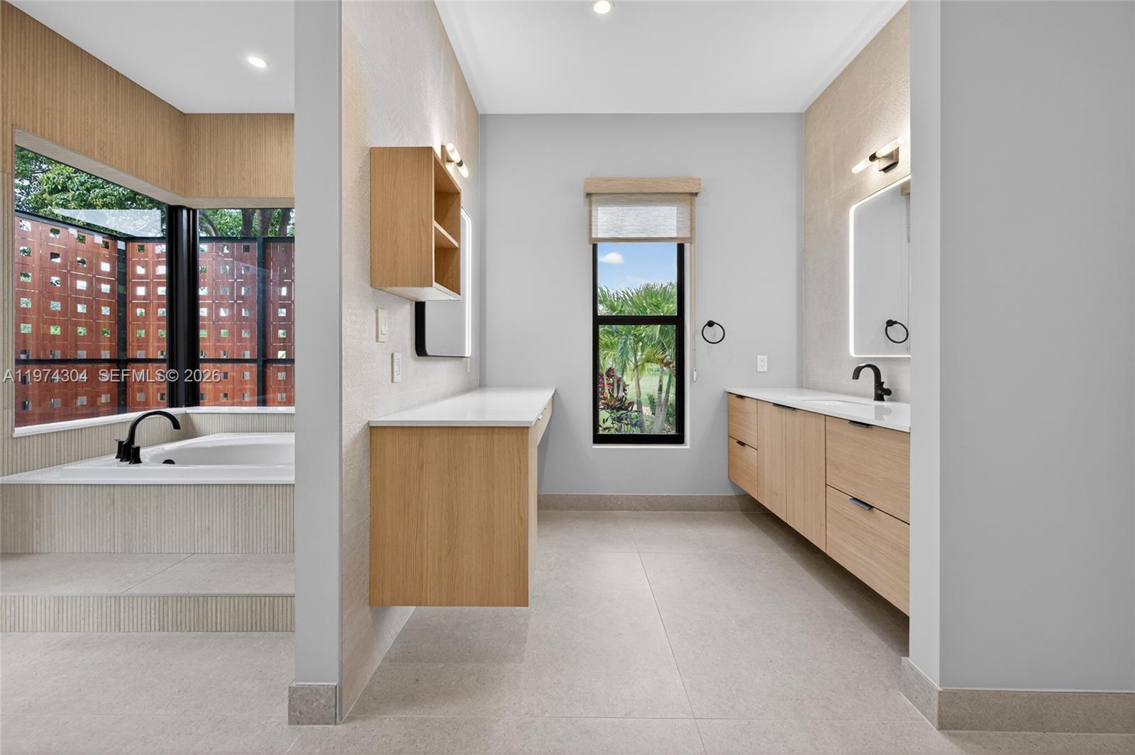 Sunshine Ranches - Residential