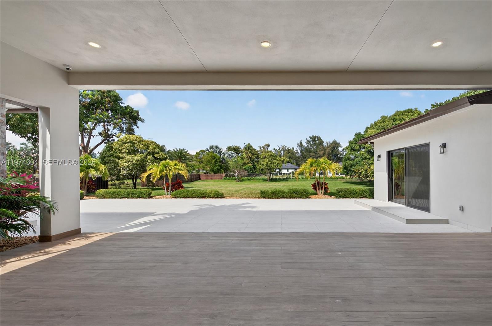 Sunshine Ranches - Residential