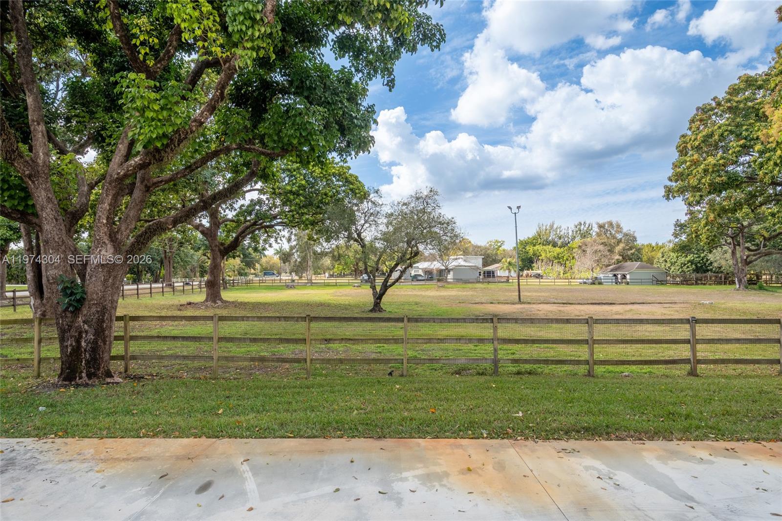 Sunshine Ranches - Residential