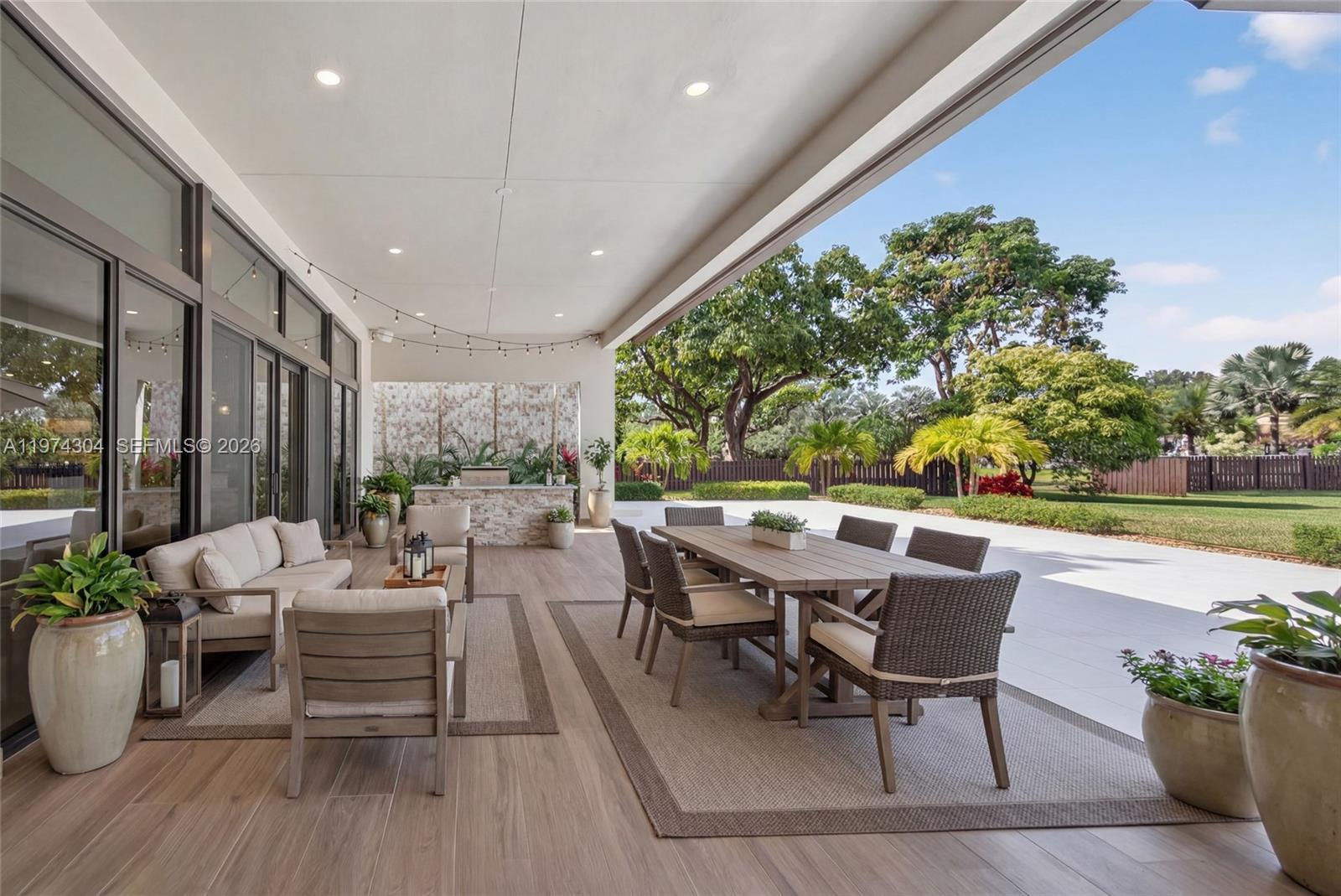 Sunshine Ranches - Residential