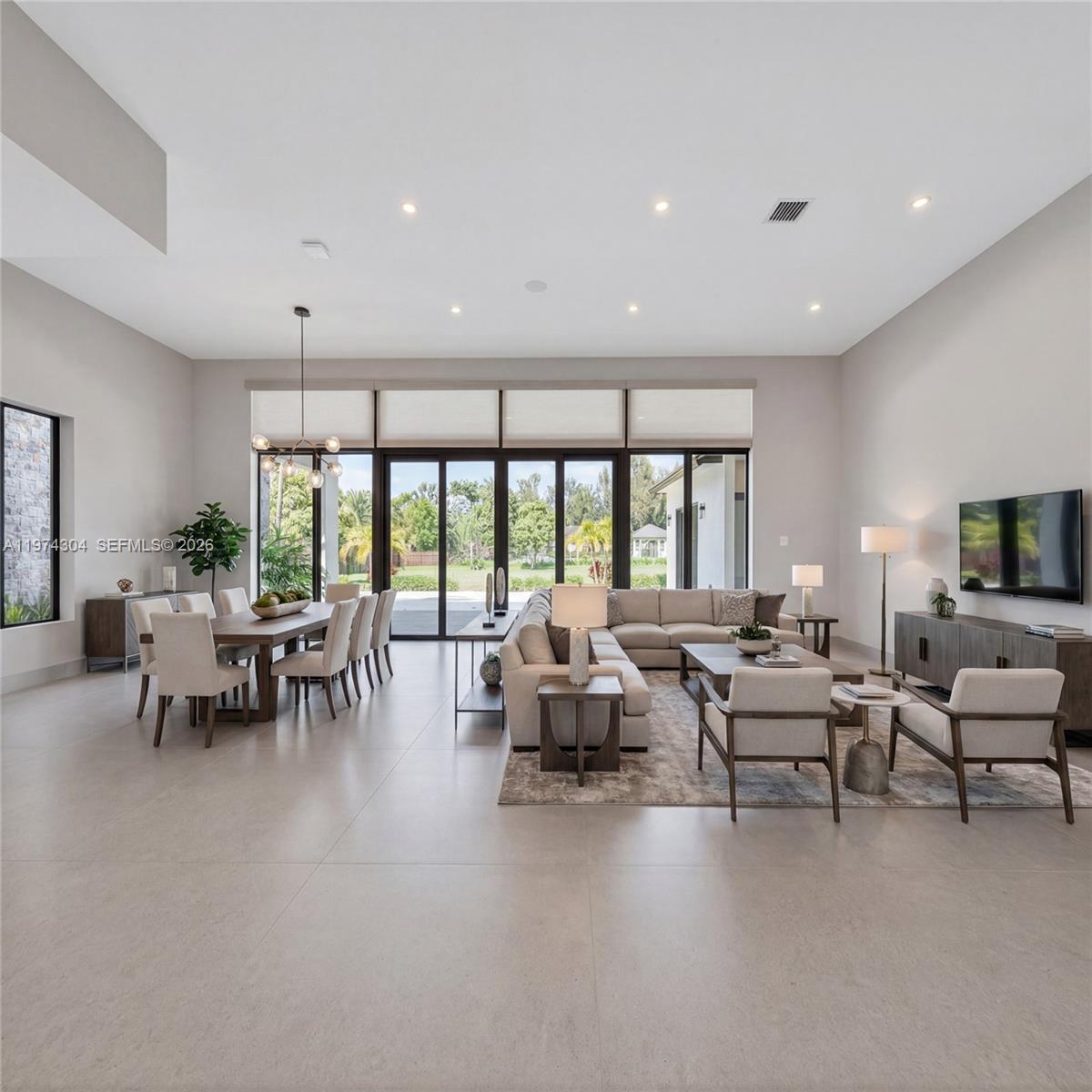 Sunshine Ranches - Residential