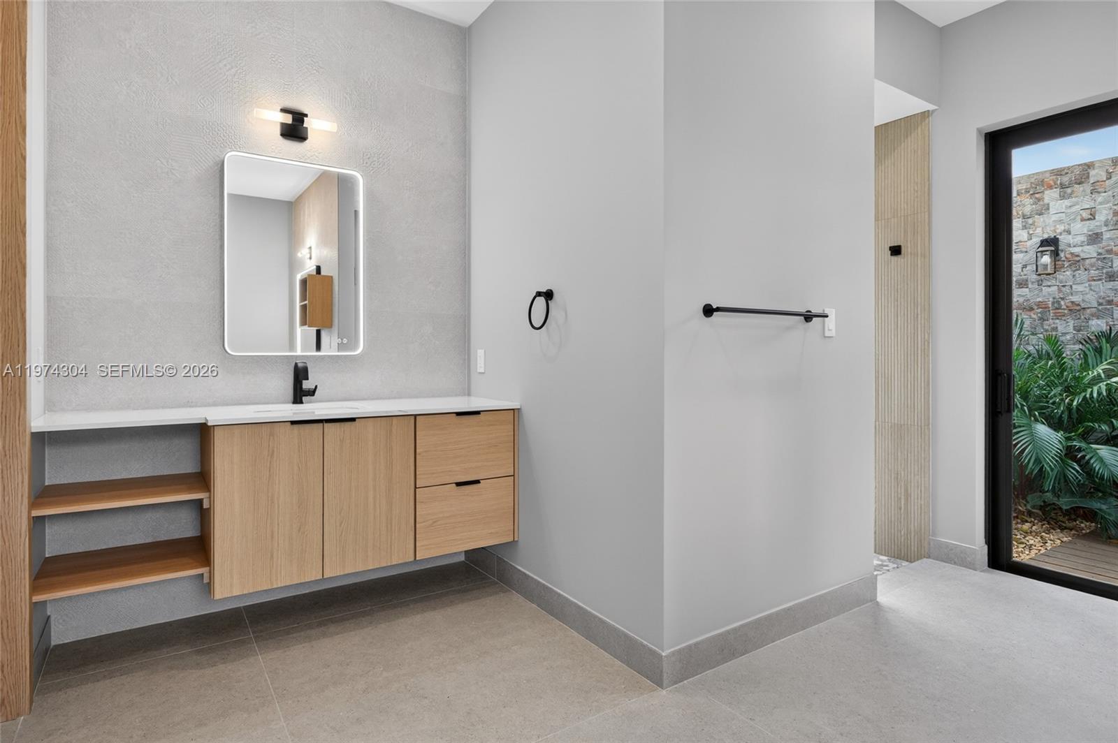 Sunshine Ranches - Residential