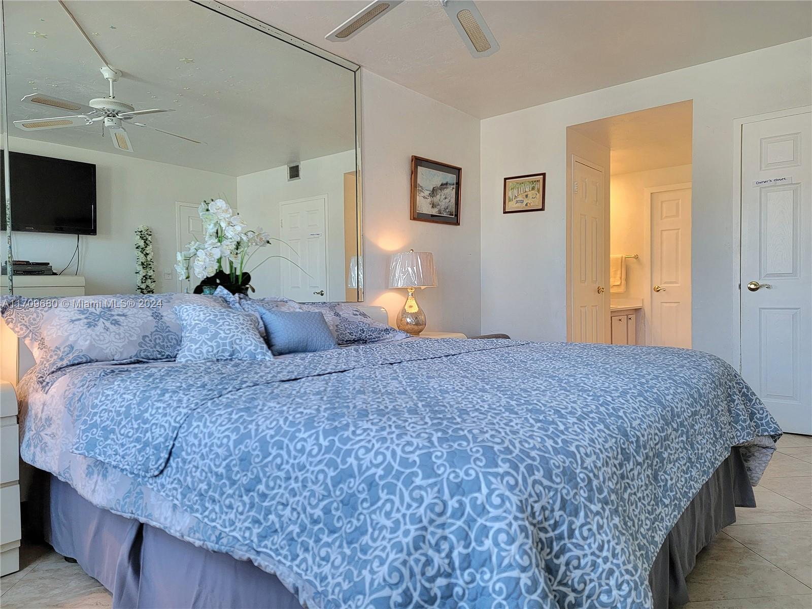 HOLLYWOOD TOWERS CONDO - Residential Lease