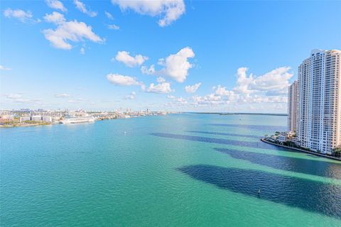 335 S Biscayne Blvd 2009 Miami FL 33131