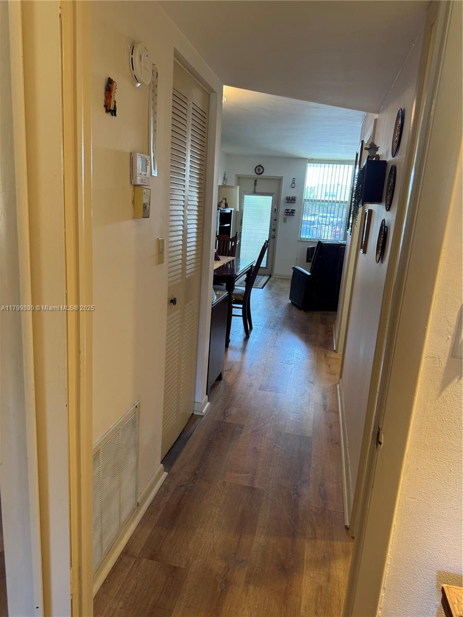 SUNRISE LAKES 89 CONDO - Residential