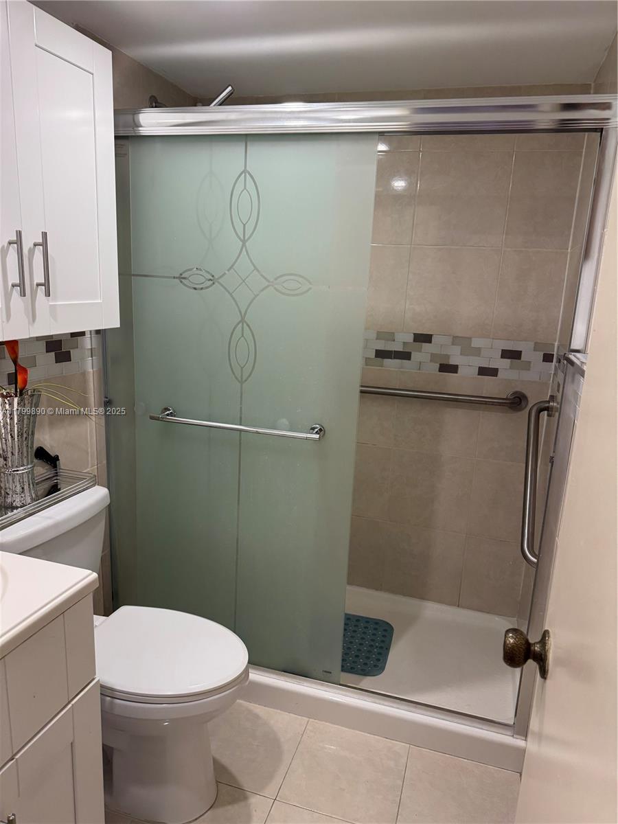 SUNRISE LAKES 89 CONDO - Residential