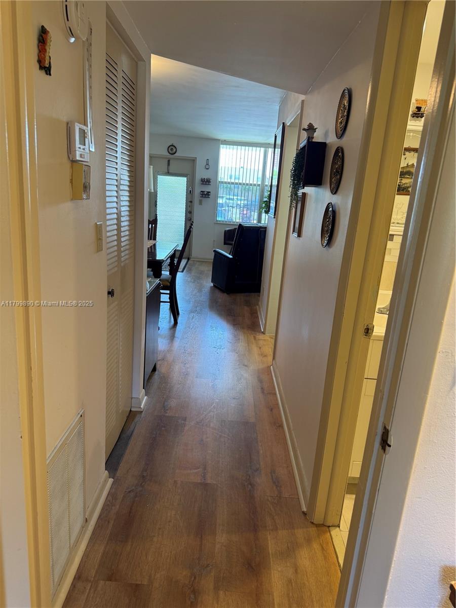 SUNRISE LAKES 89 CONDO - Residential