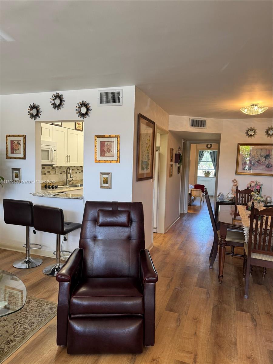 SUNRISE LAKES 89 CONDO - Residential