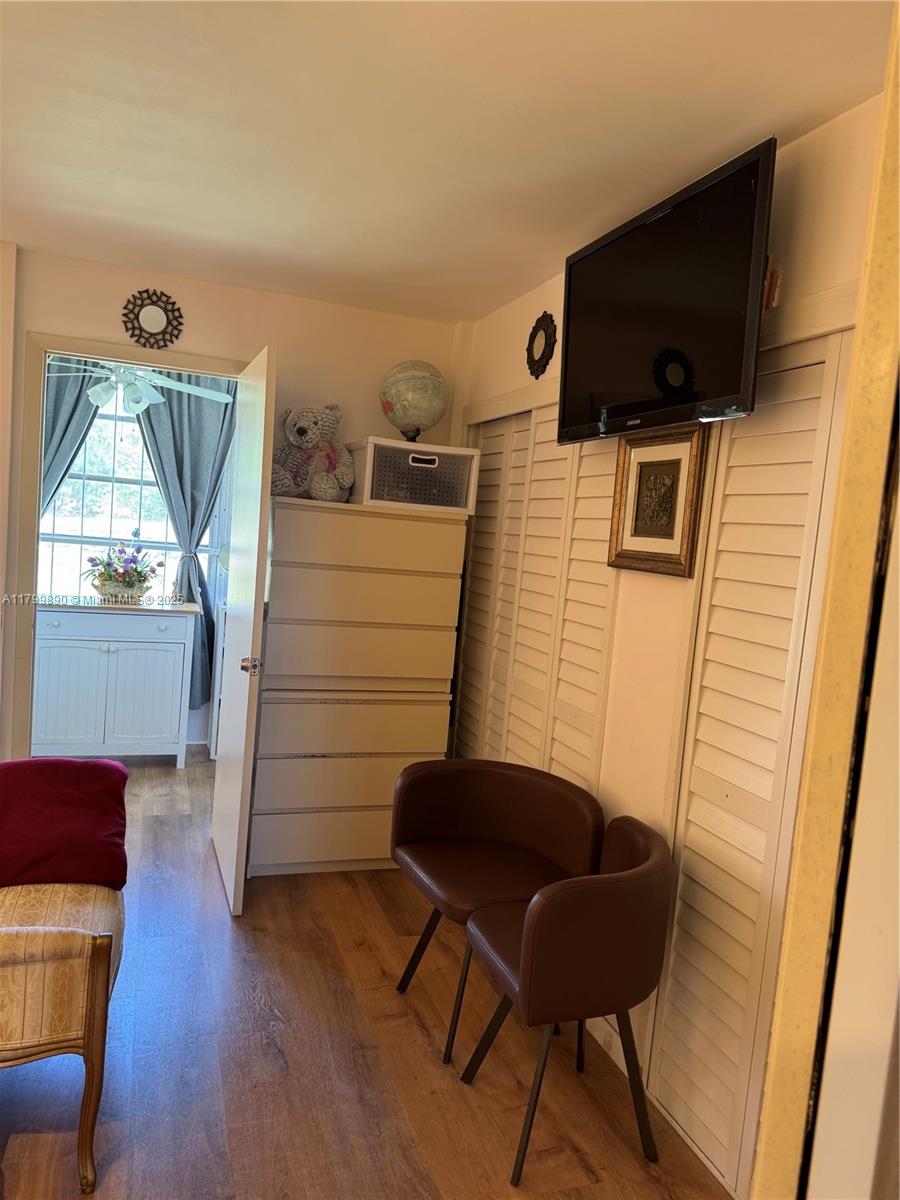 SUNRISE LAKES 89 CONDO - Residential