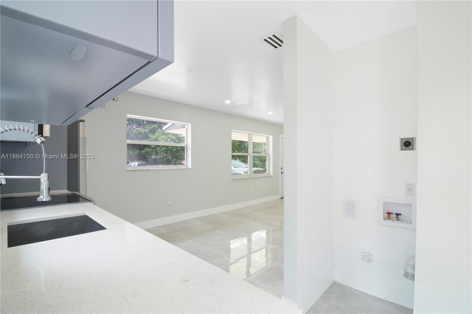 HALOCK NO 2 - Residential Income