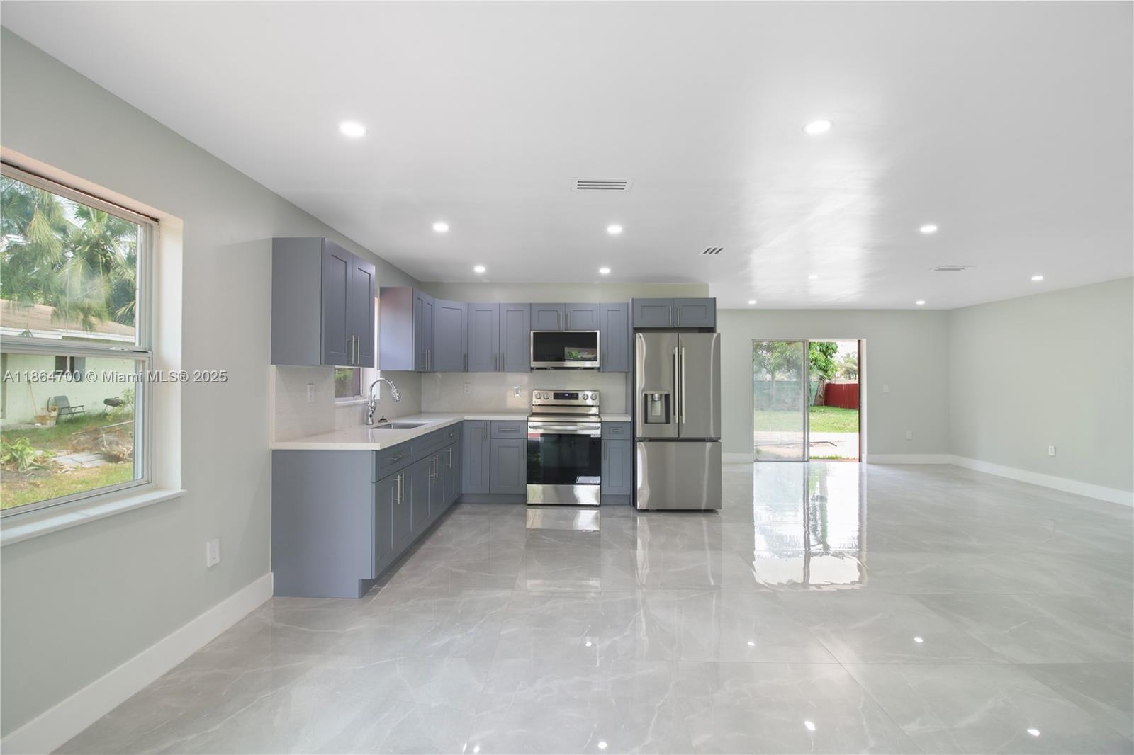 HALOCK NO 2 - Residential Income