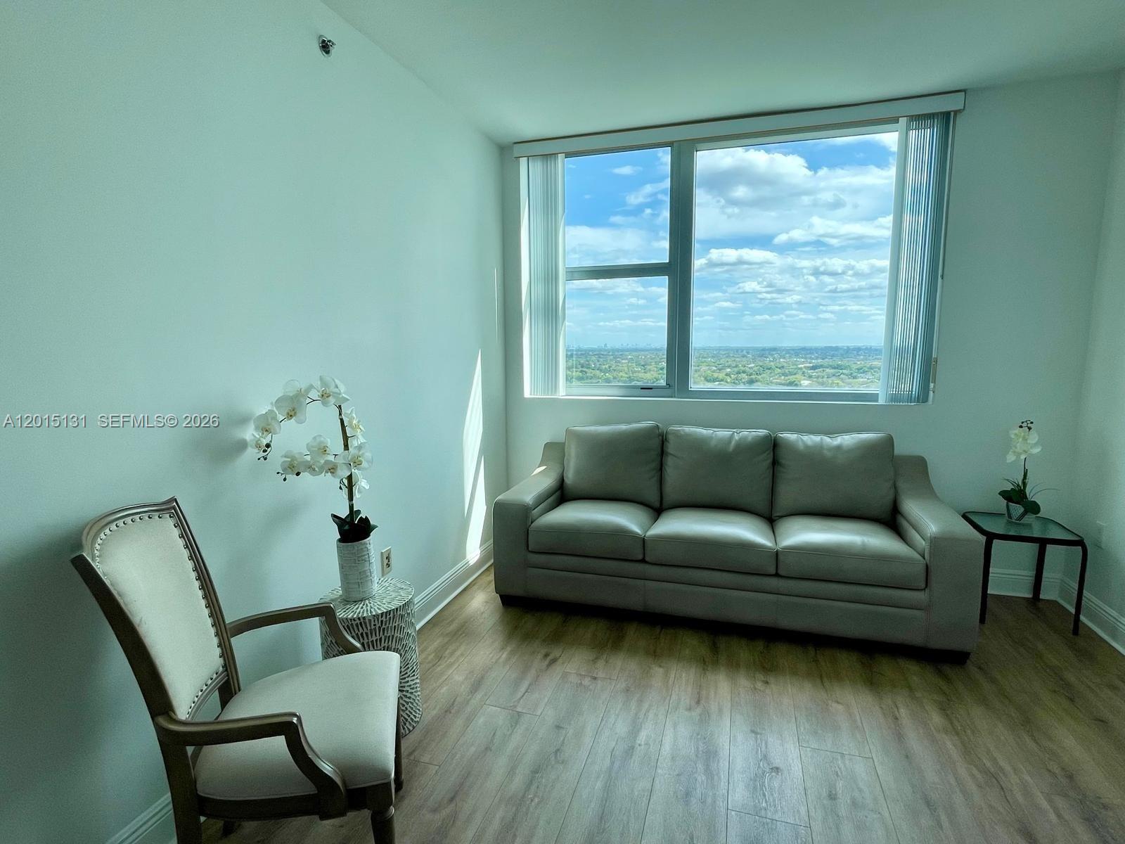 TAO SAWGRASS CONDOMINIUM - Residential Lease