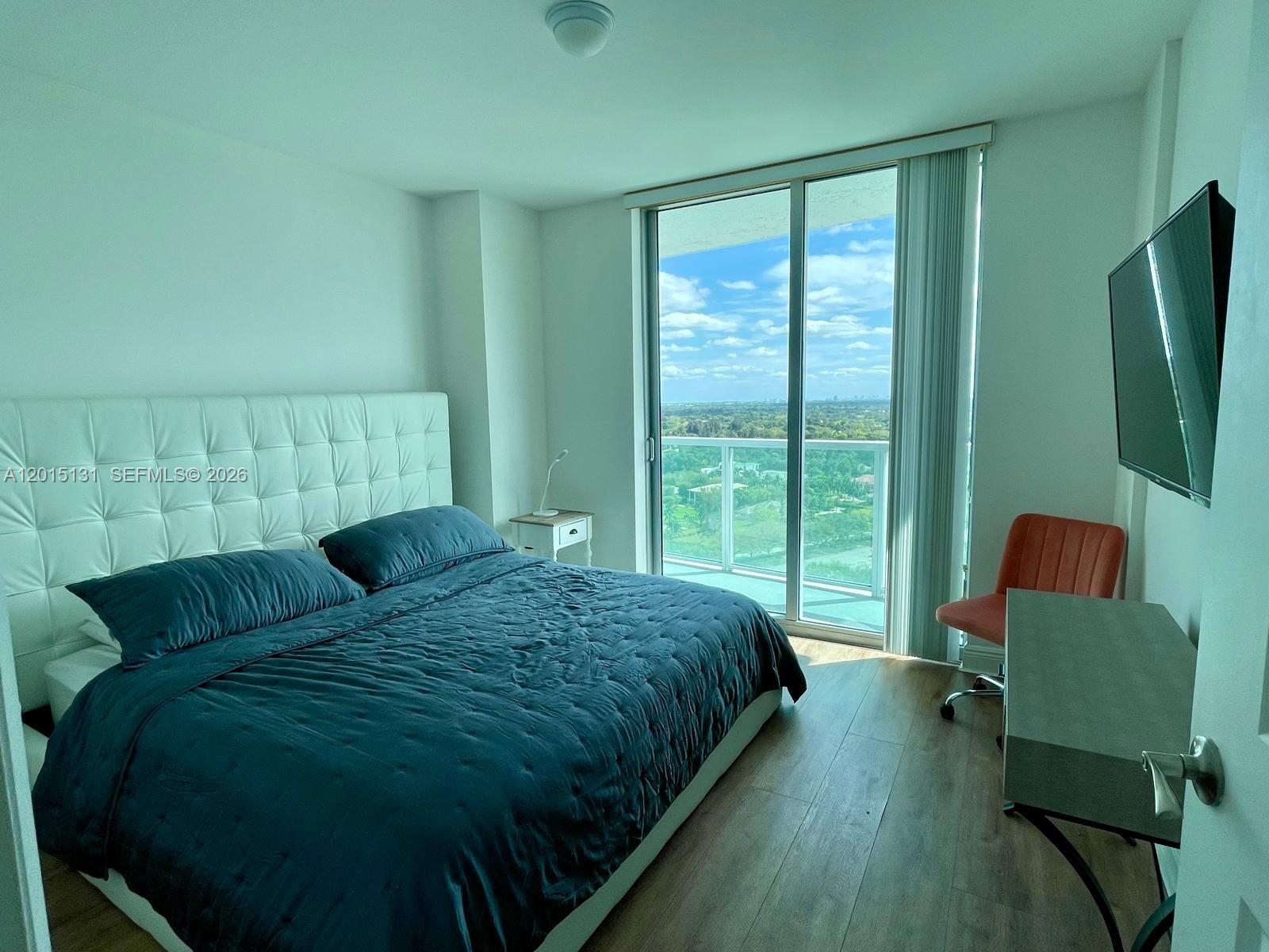 TAO SAWGRASS CONDOMINIUM - Residential Lease