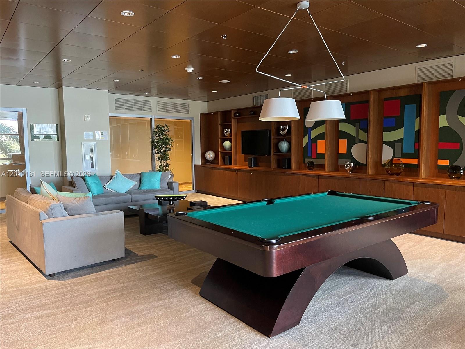 TAO SAWGRASS CONDOMINIUM - Residential Lease