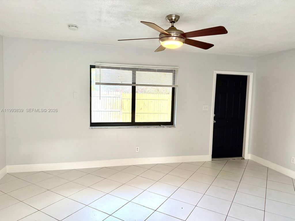 Photo of 1454 SW 33rd St #1-2, Fort Lauderdale, FL 33315 (MLS # A11993839)