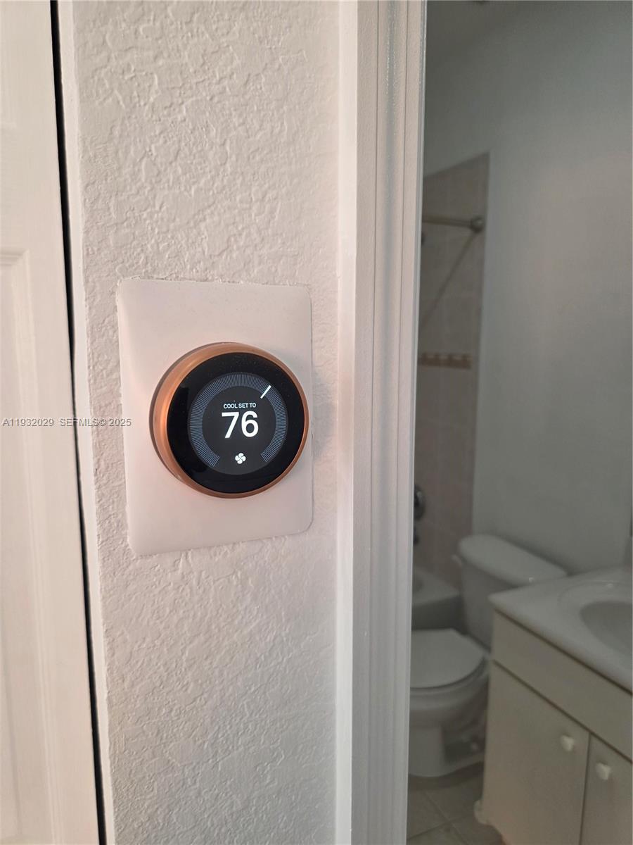 KENDALLAND - Residential Lease