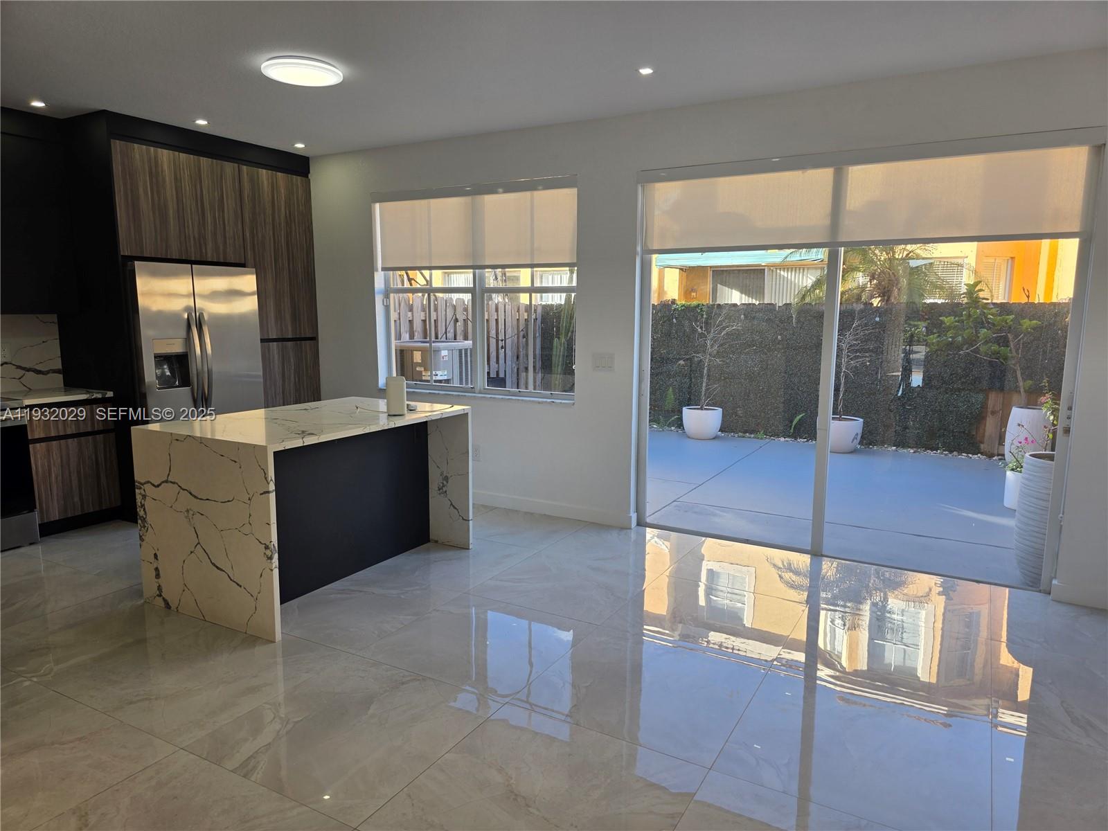 KENDALLAND - Residential Lease