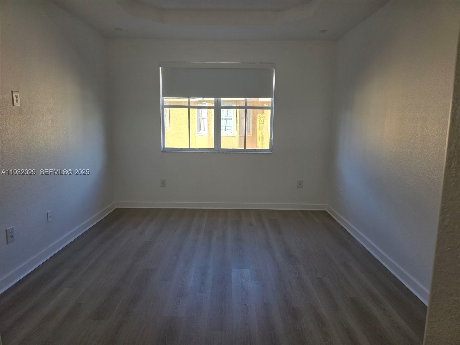 KENDALLAND - Residential Lease