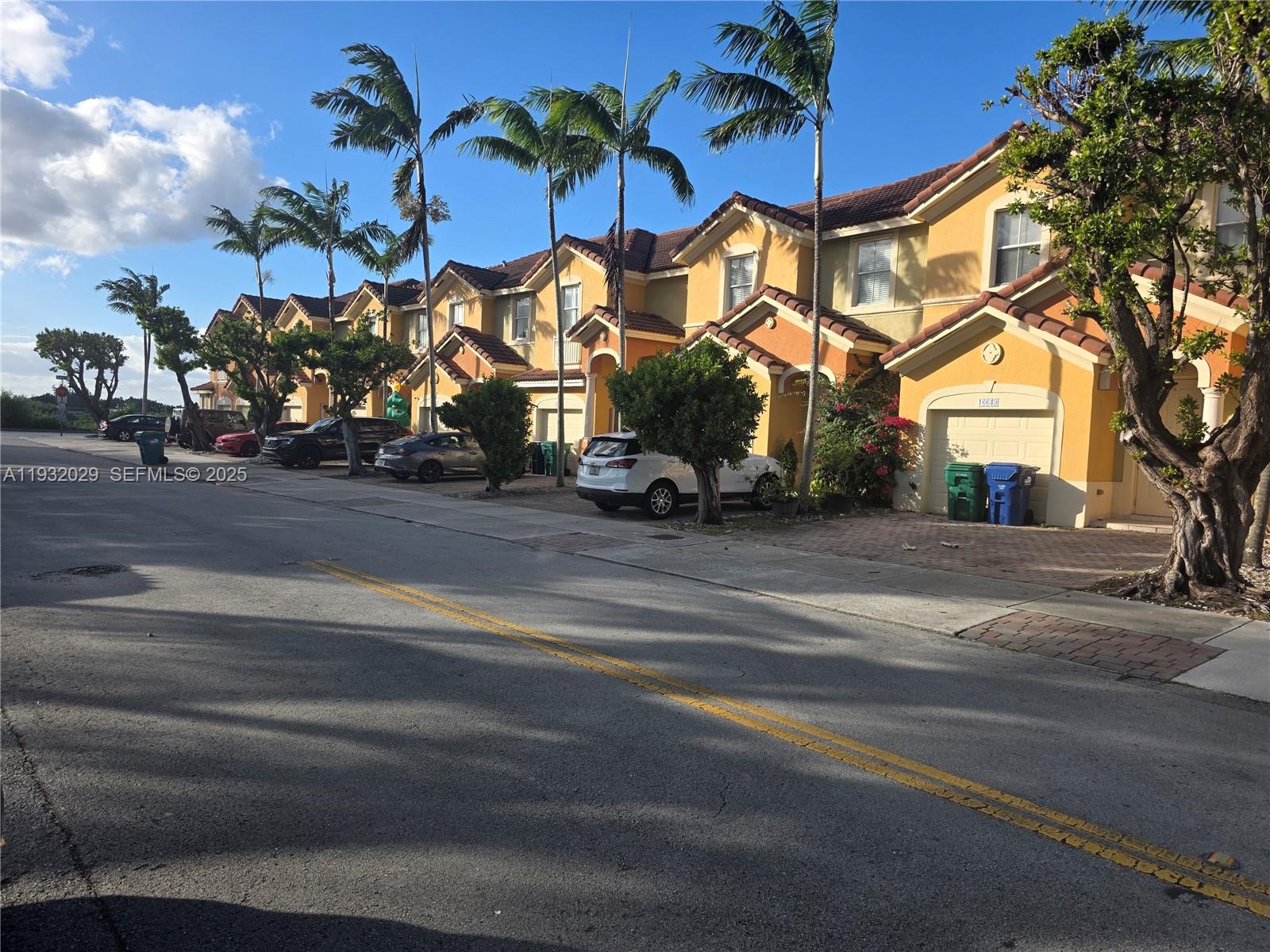 KENDALLAND - Residential Lease