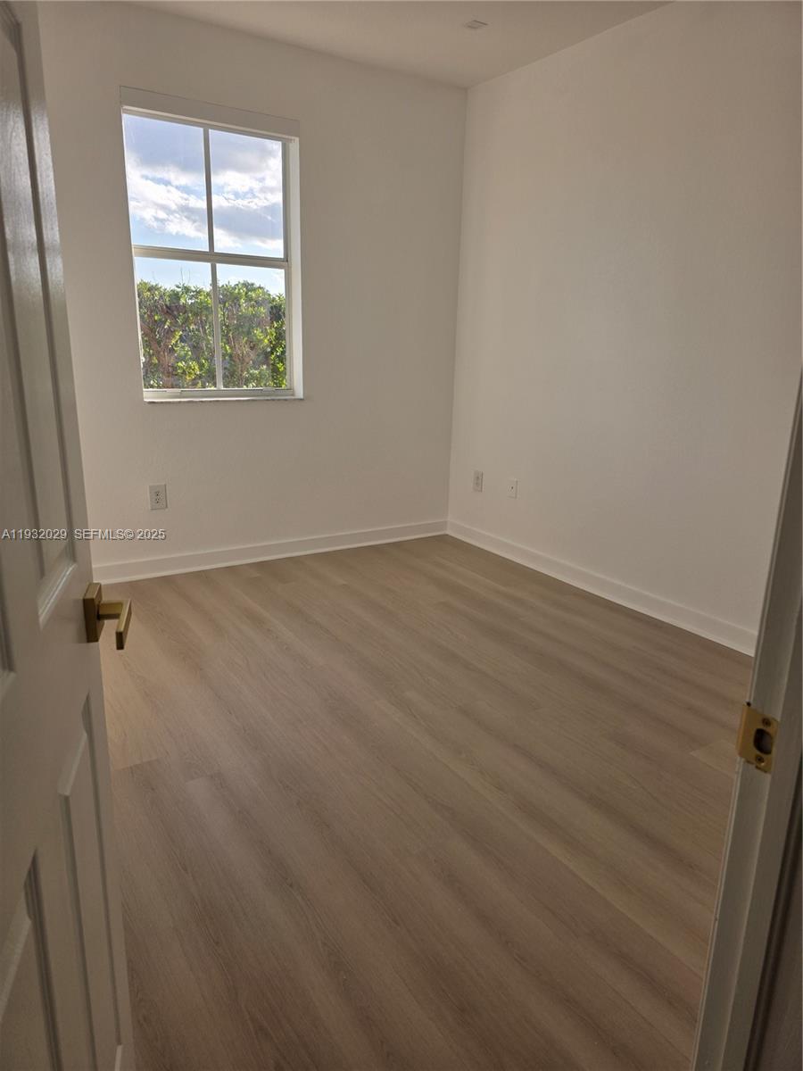 KENDALLAND - Residential Lease