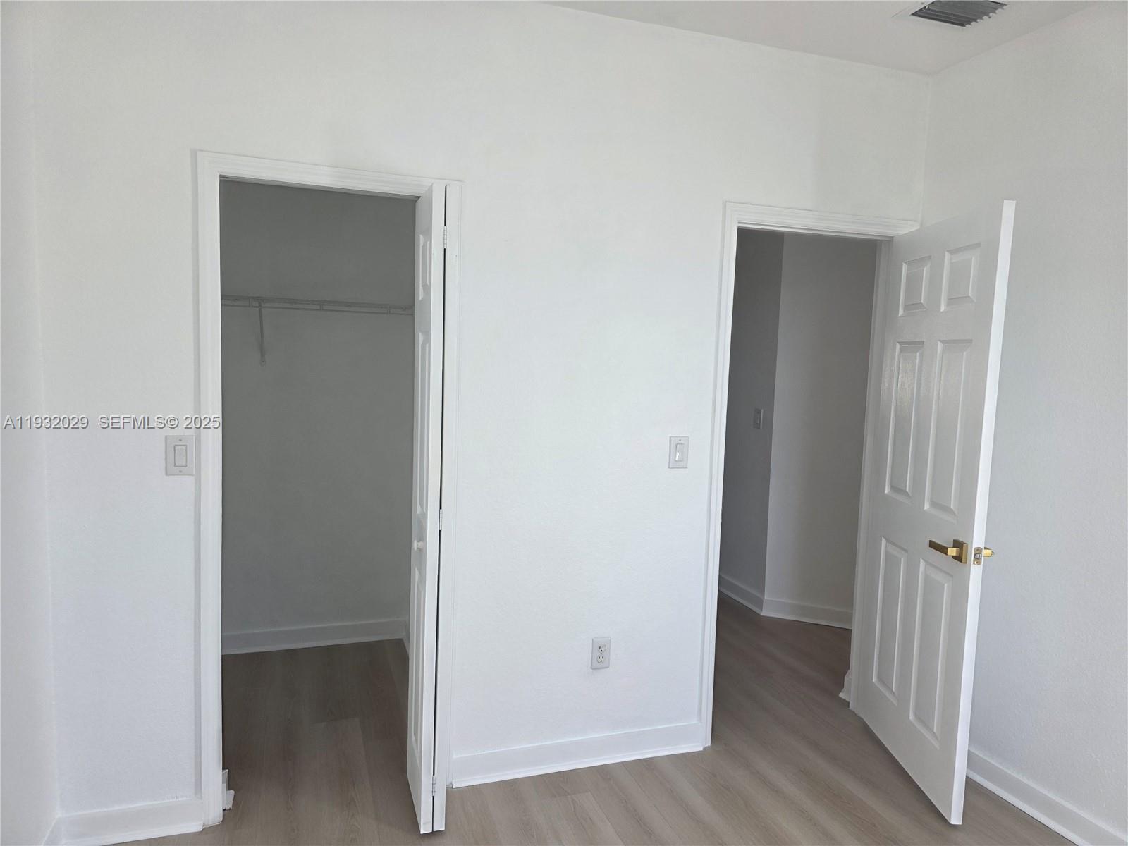 KENDALLAND - Residential Lease