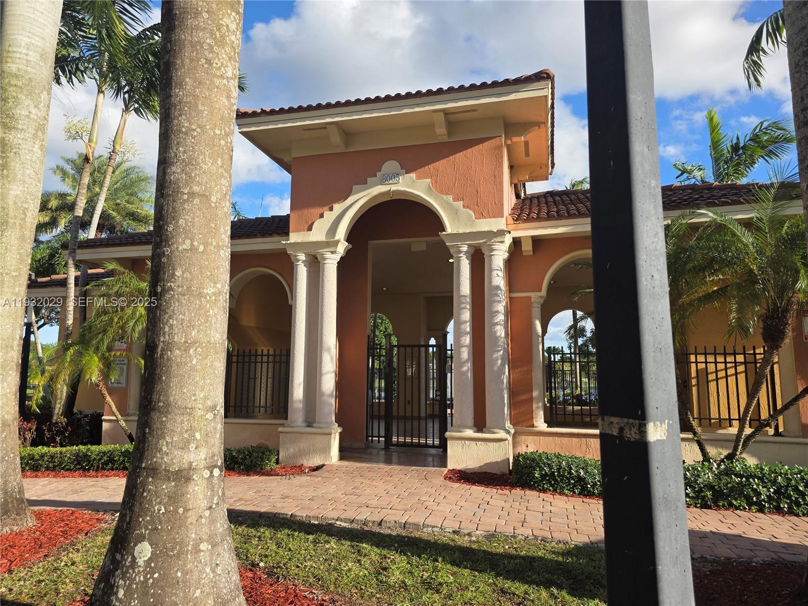 KENDALLAND - Residential Lease