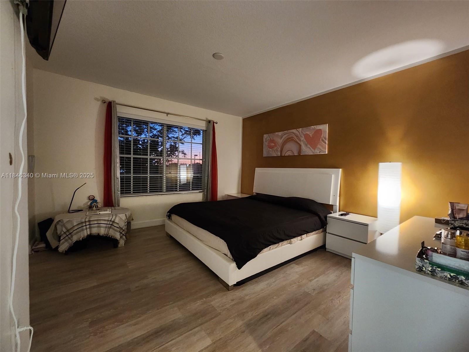 GEORGETOWN - Residential