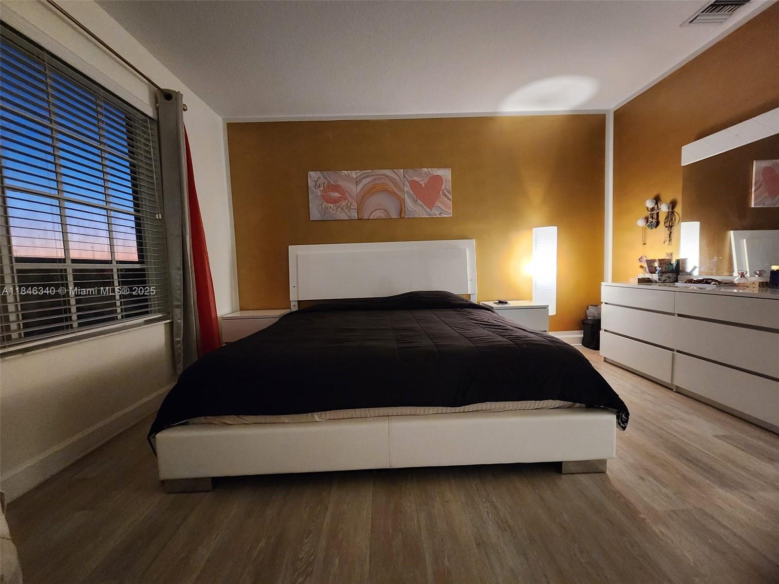 GEORGETOWN - Residential