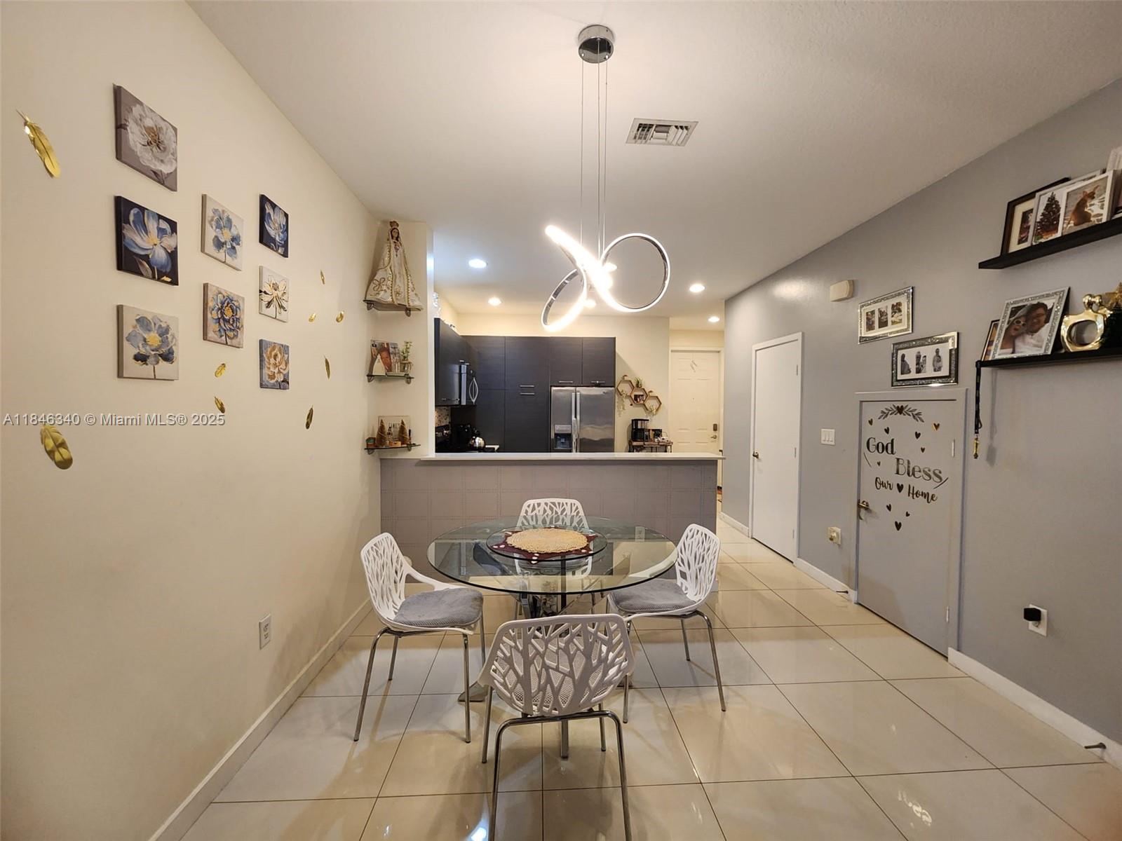 GEORGETOWN - Residential