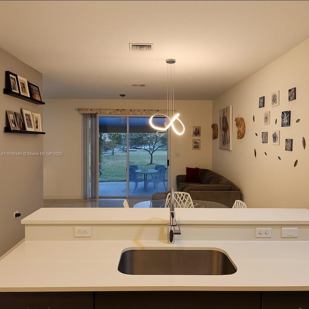 GEORGETOWN - Residential