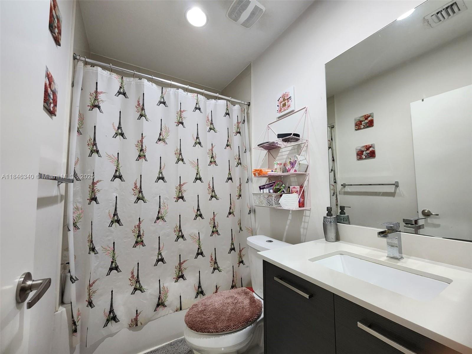 GEORGETOWN - Residential