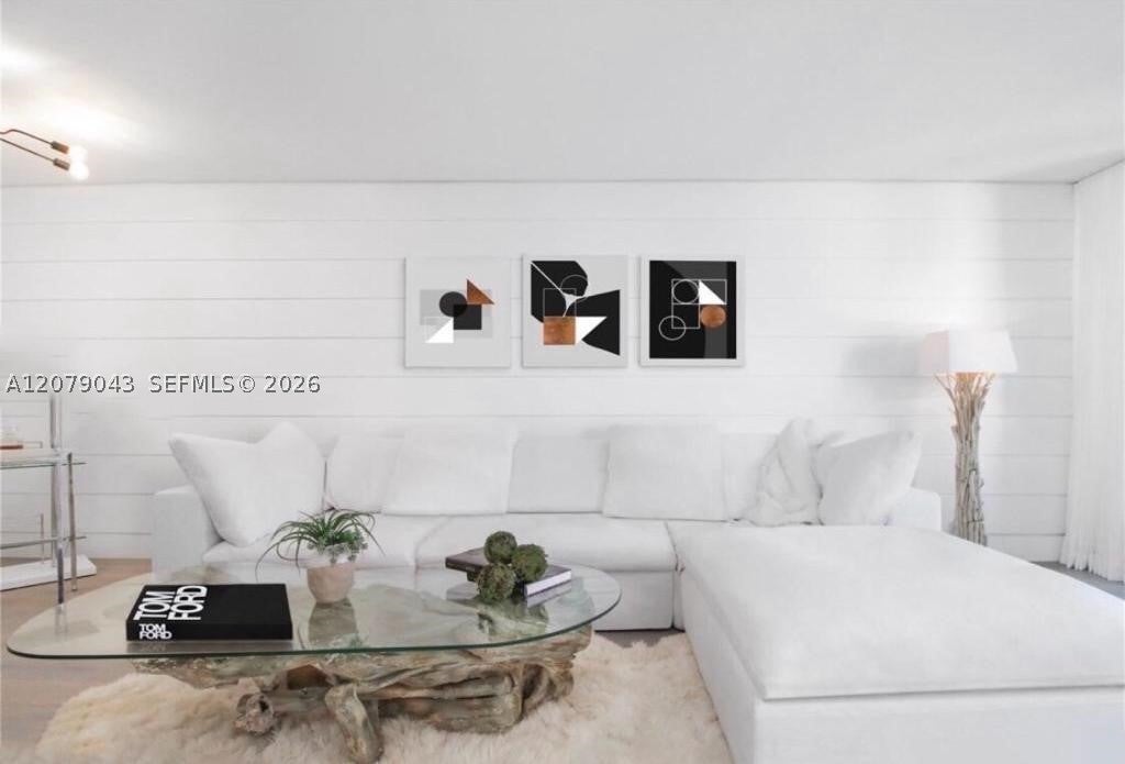 2655 Collins Ave 1003