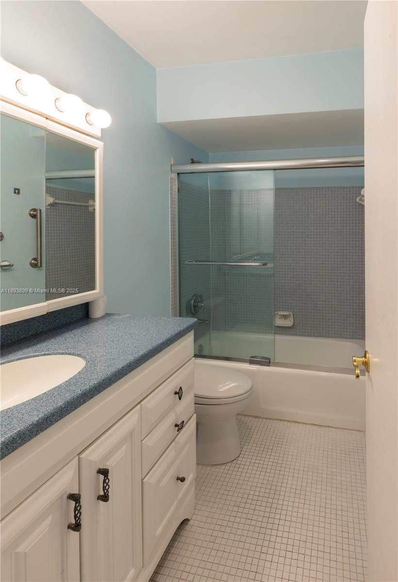 ADMIRAL FARRAGUT CONDO - Residential