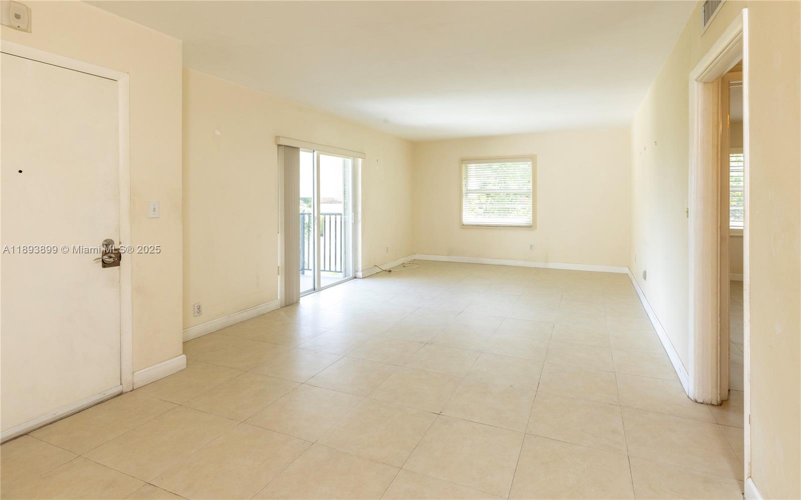 View photos, virtual tours, details... 6815 Edgewater Dr 309