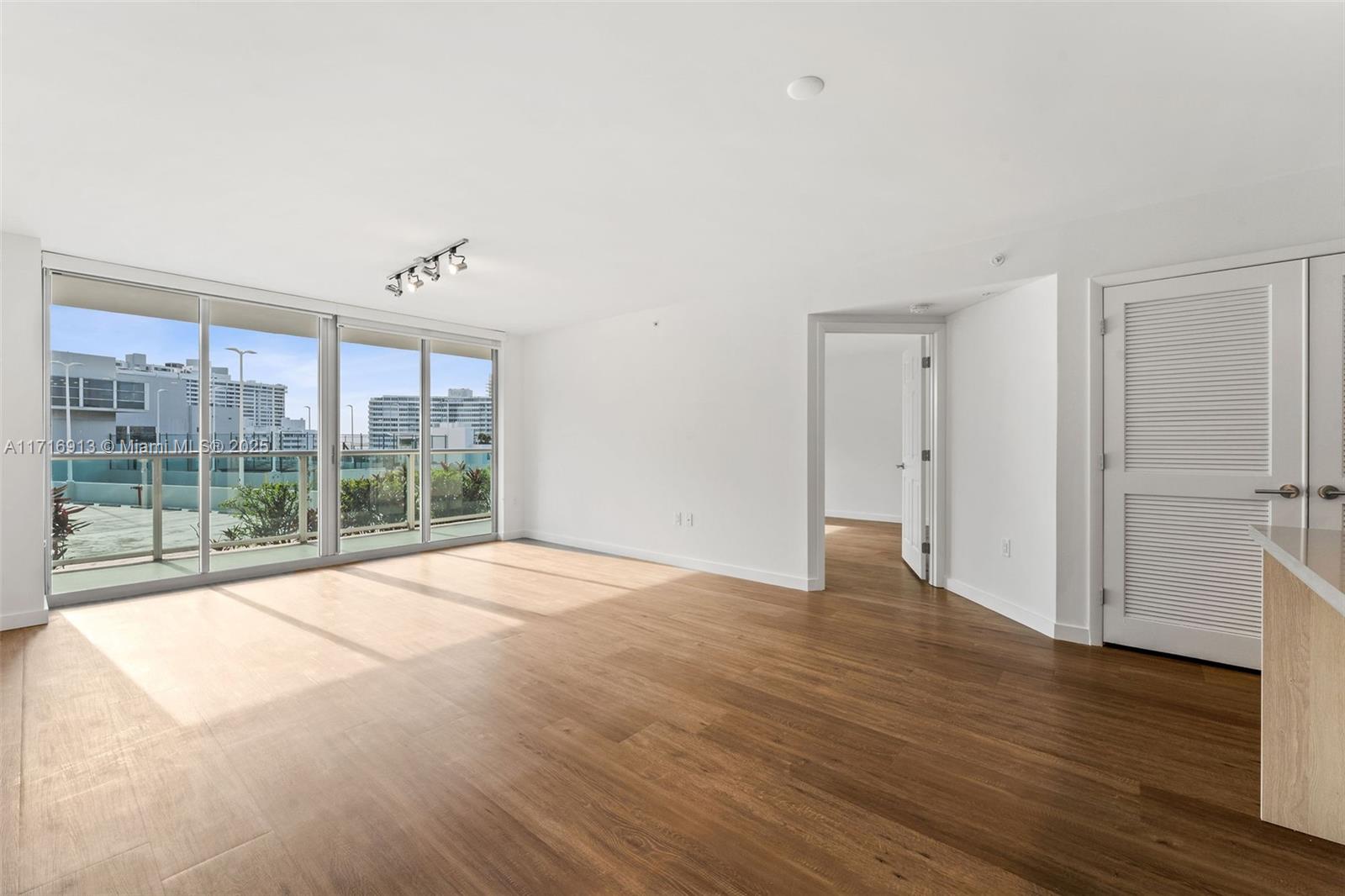 Flamingo Point - Residential Lease