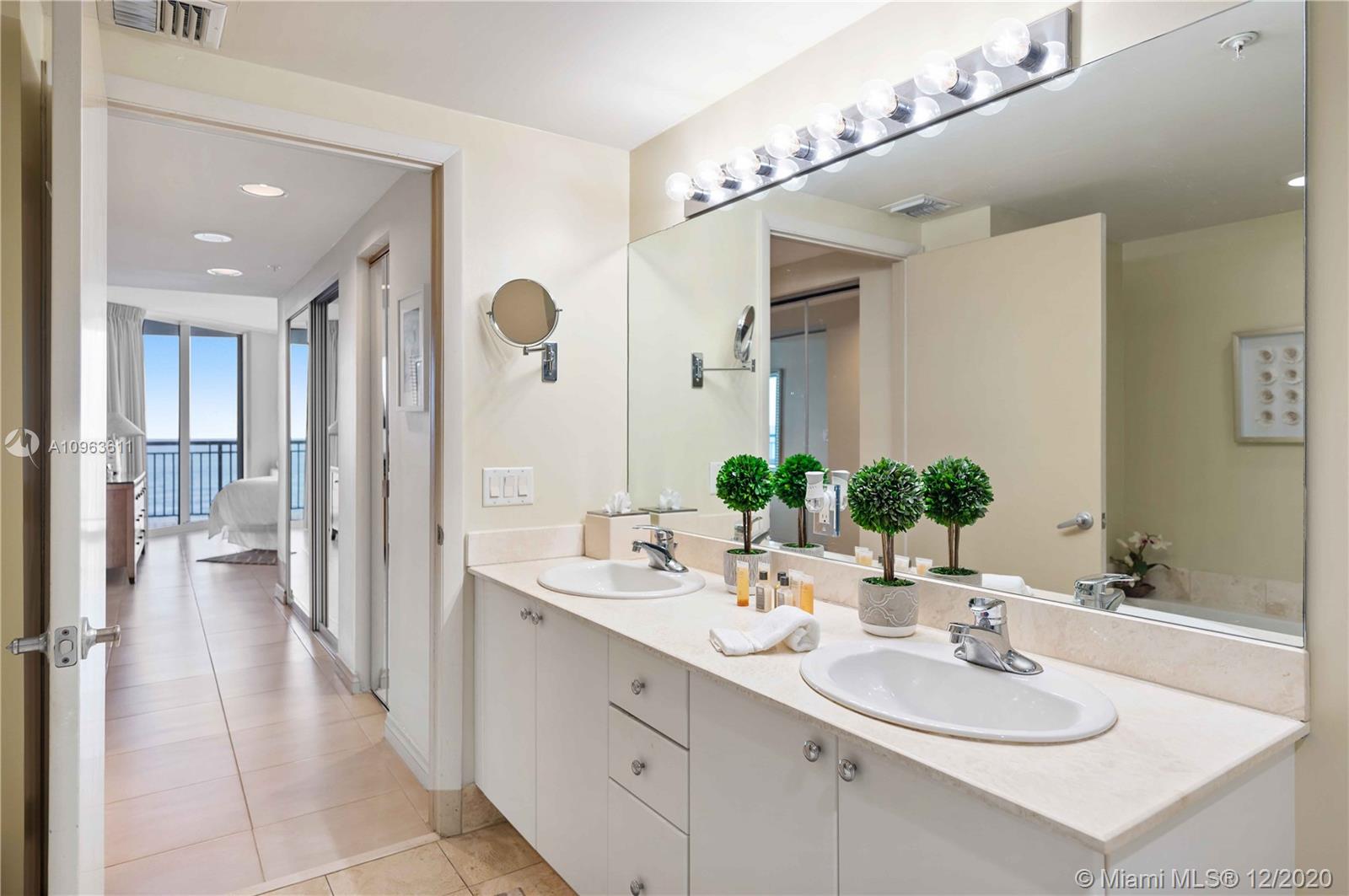 OCEAN POINT BEACH CLUB CO - Residential Lease