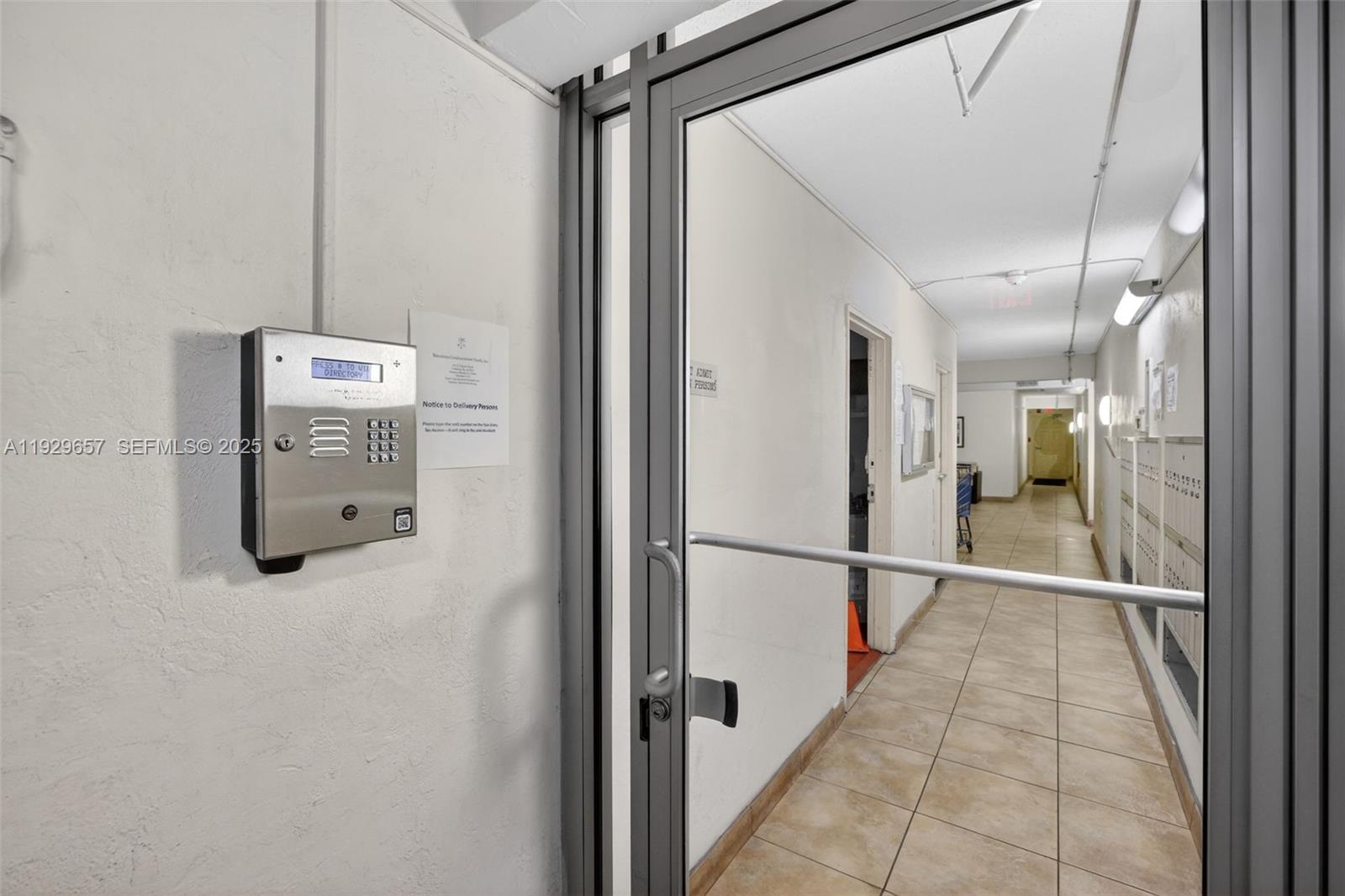 BARCELONA CONDO NORTH BLD - Residential