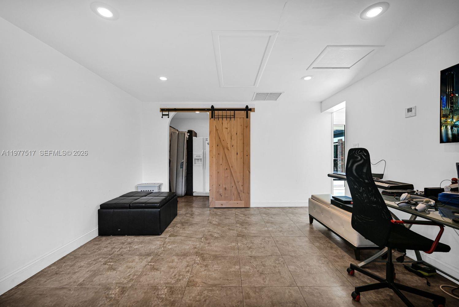 ESTELLE LAWRENCE HOMES - Residential Lease