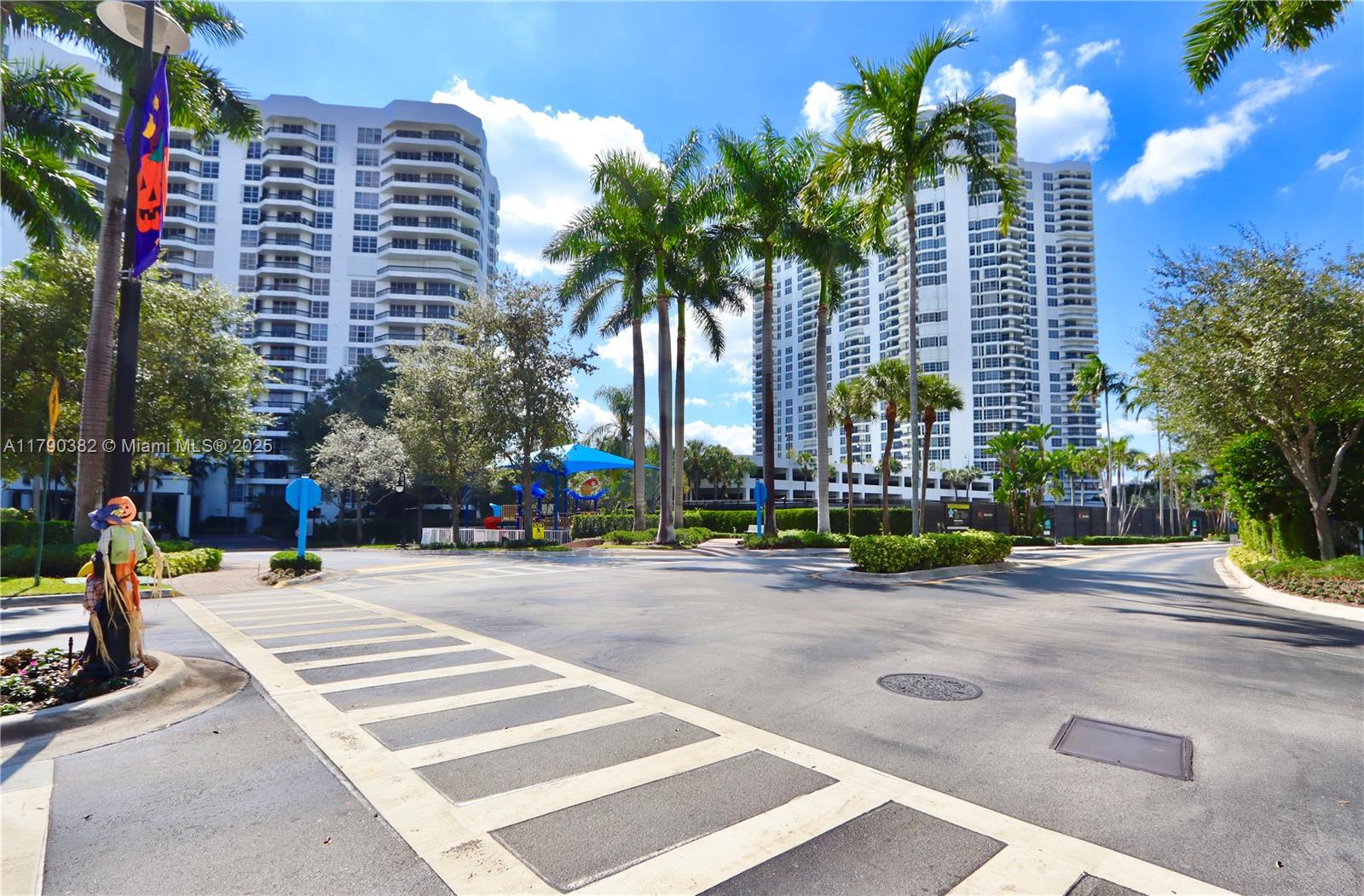 MYSTIC POINTE CONDO NO TW - Residential