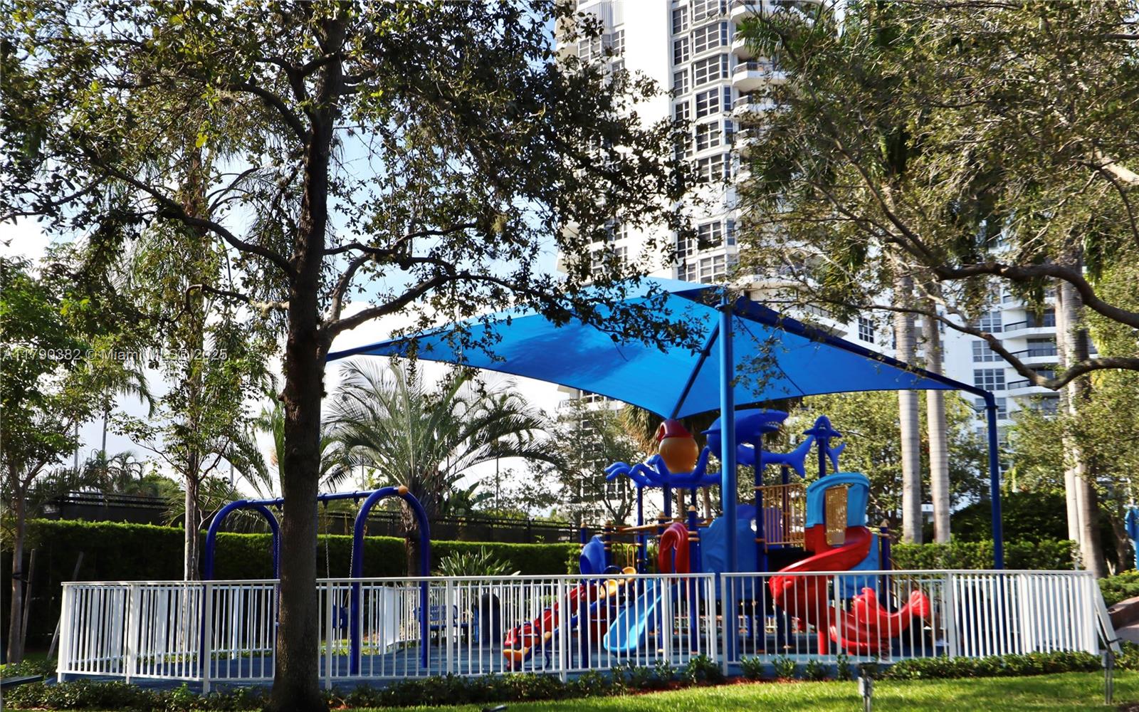 MYSTIC POINTE CONDO NO TW - Residential