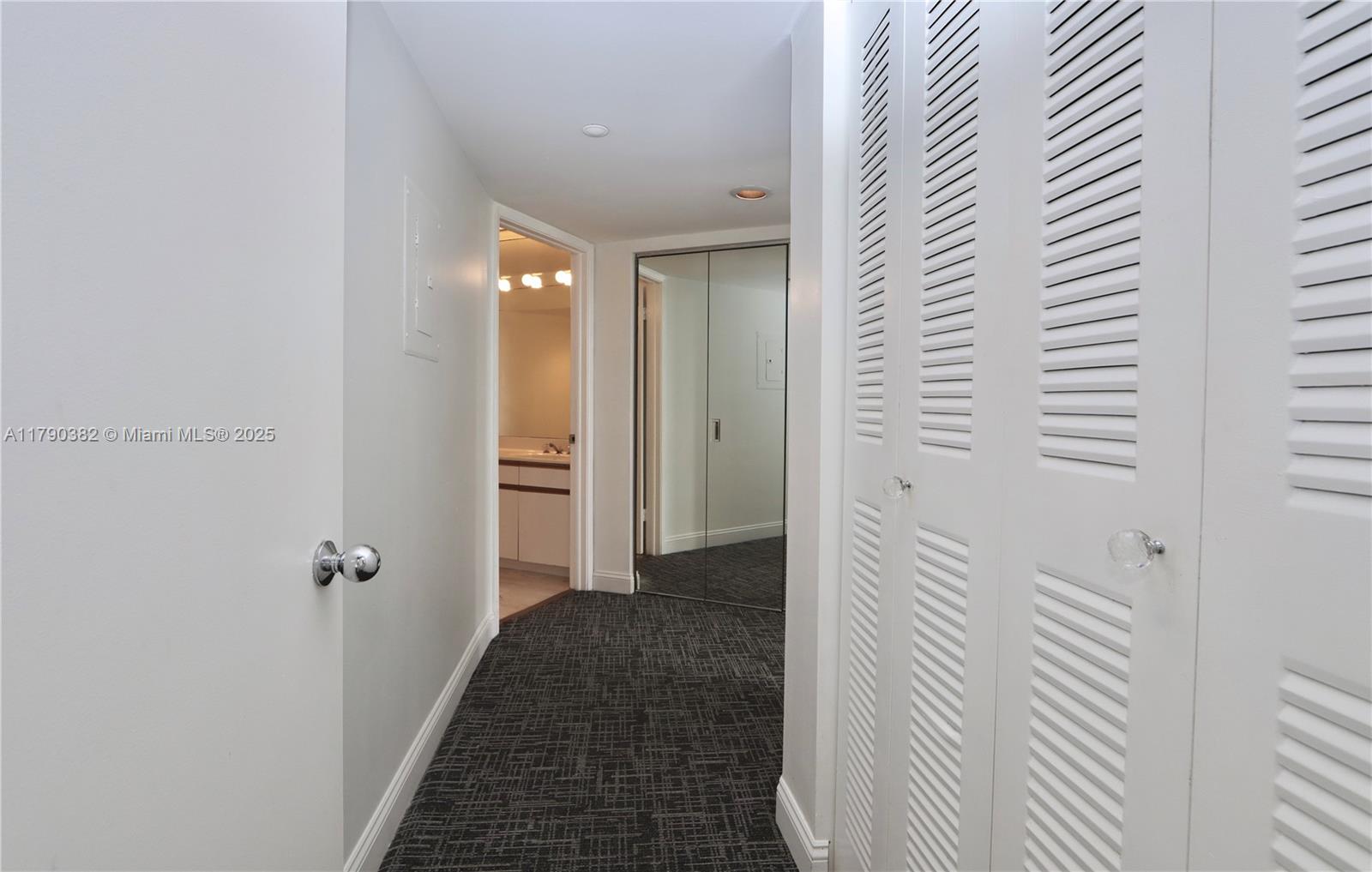 MYSTIC POINTE CONDO NO TW - Residential