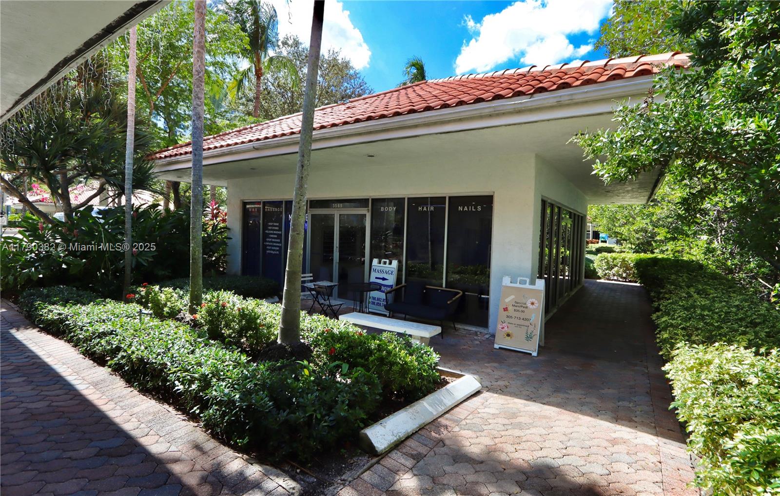 MYSTIC POINTE CONDO NO TW - Residential