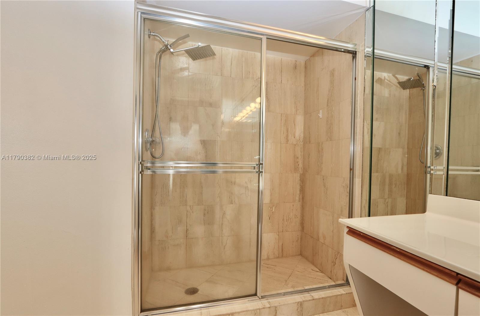 MYSTIC POINTE CONDO NO TW - Residential