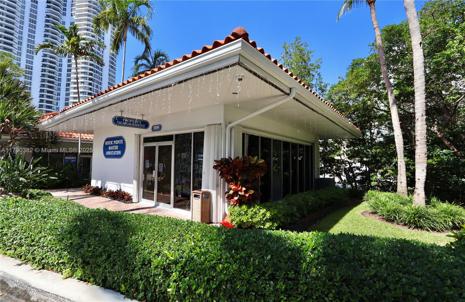 MYSTIC POINTE CONDO NO TW - Residential