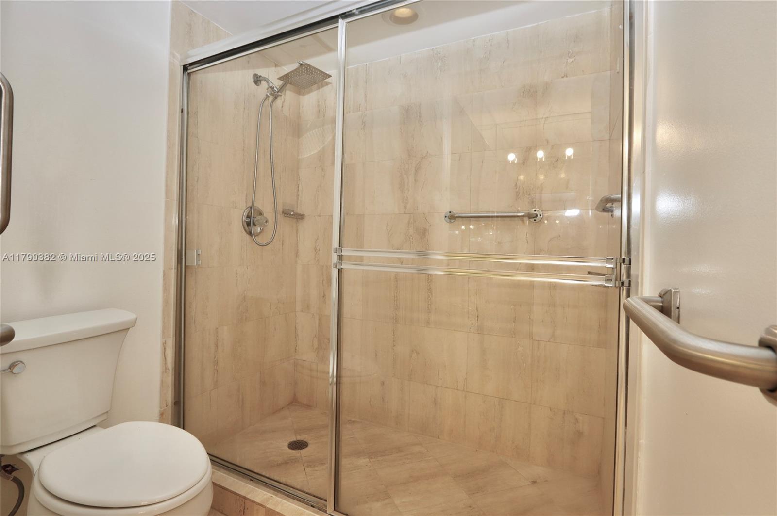 MYSTIC POINTE CONDO NO TW - Residential