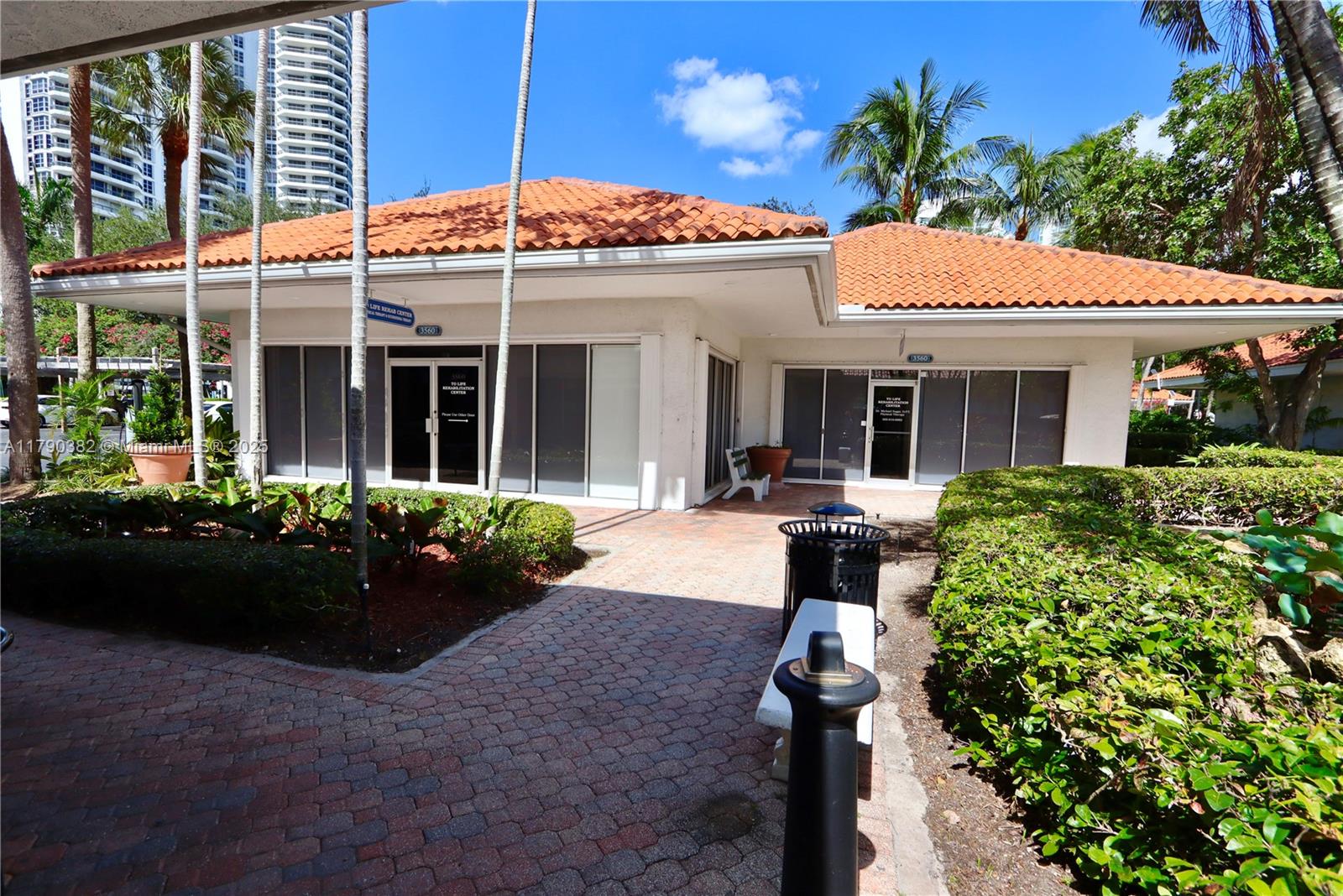 MYSTIC POINTE CONDO NO TW - Residential